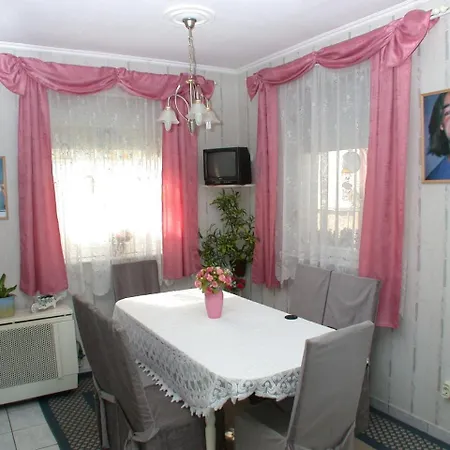 Holiday In Balaton 26735 度假居 Fonyód
